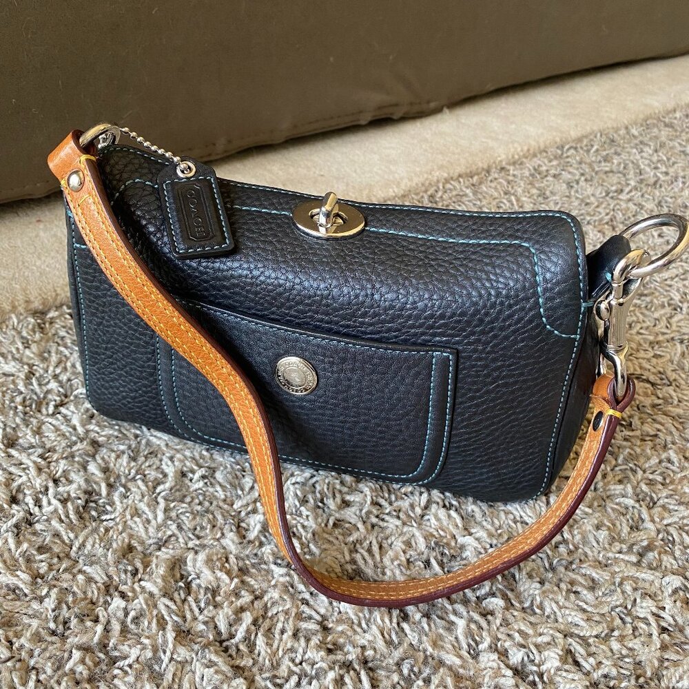 Coach Chelsea Pebbled Leather Turnlock Handbag Mini Purse 8A37